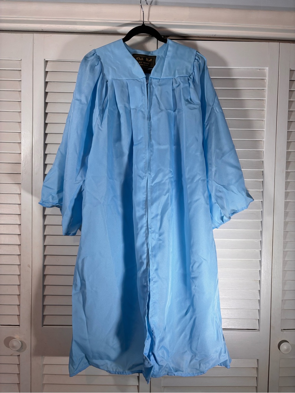UNC Chapel Hill Carolina Blue Graduation Gown OAK Hall USA Size 5'3"–5'5"